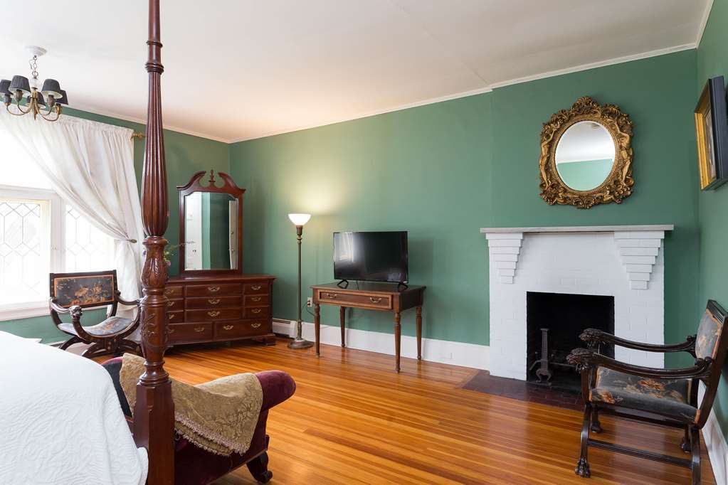 Seven Hills Inn Lenox Chambre photo