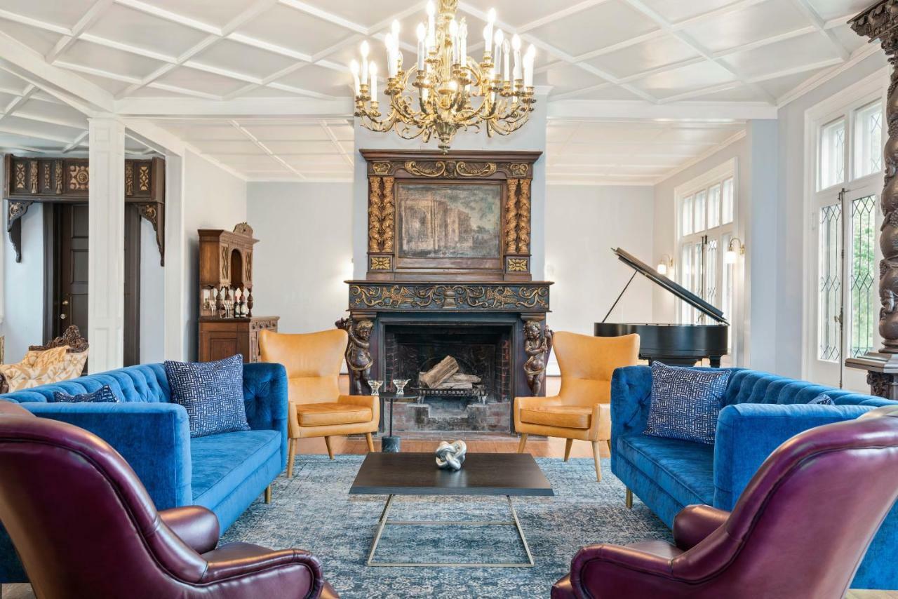 Seven Hills Inn Lenox Extérieur photo