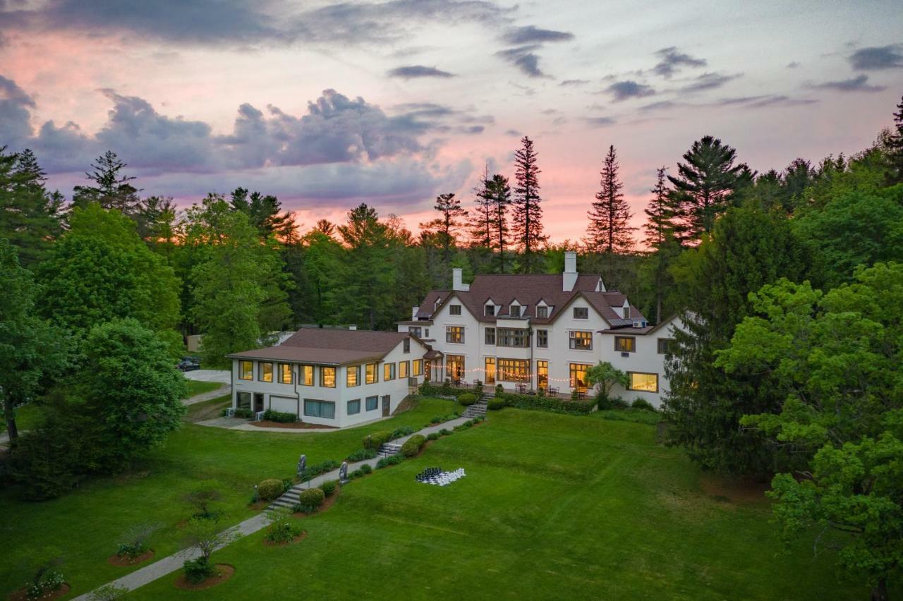 Seven Hills Inn Lenox Extérieur photo
