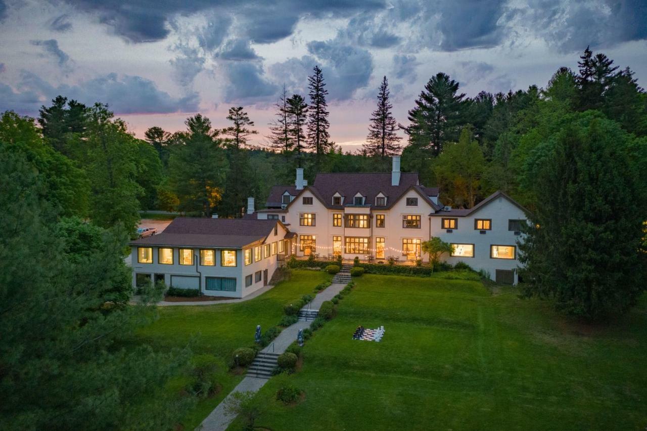 Seven Hills Inn Lenox Extérieur photo